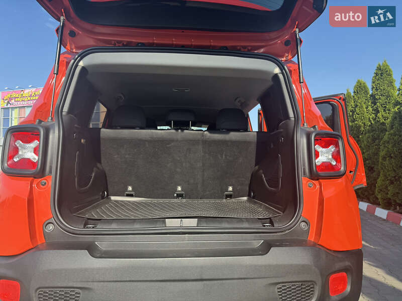 Внедорожник / Кроссовер Jeep Renegade 2018 в Николаеве