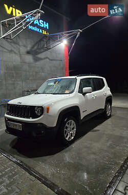 Внедорожник / Кроссовер Jeep Renegade 2015 в 