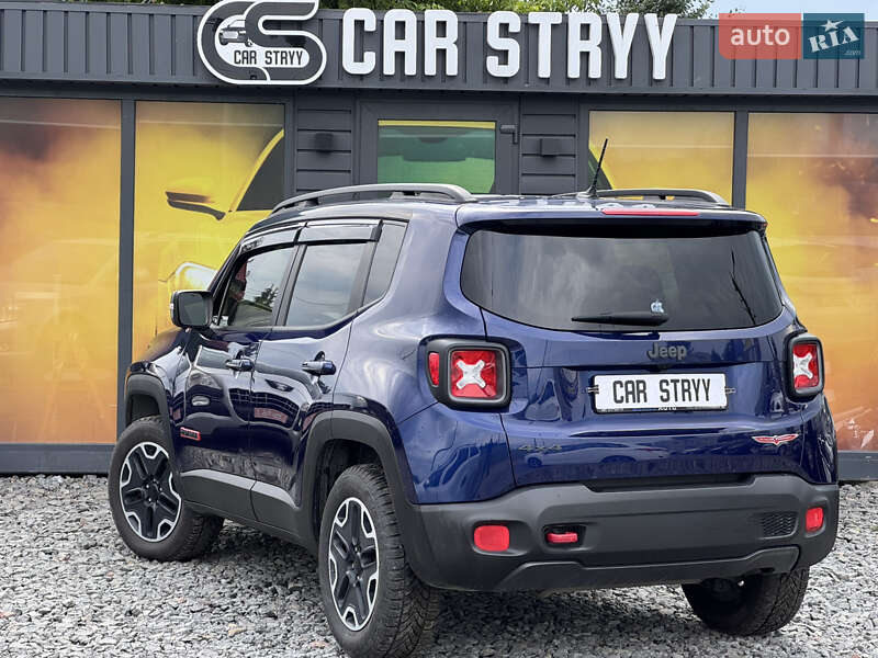 Внедорожник / Кроссовер Jeep Renegade 2016 в Стрые