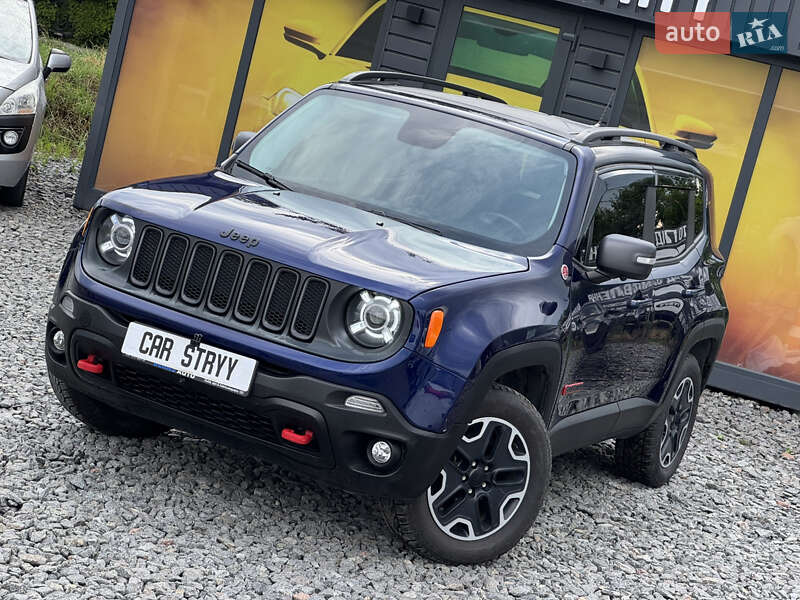 Внедорожник / Кроссовер Jeep Renegade 2016 в Стрые