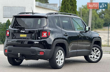 Внедорожник / Кроссовер Jeep Renegade 2016 в 