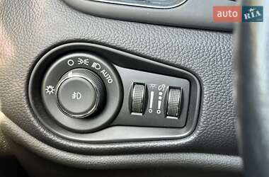 Внедорожник / Кроссовер Jeep Renegade 2019 в 