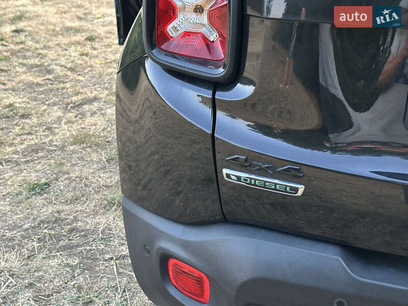 Внедорожник / Кроссовер Jeep Renegade 2018 в Одессе