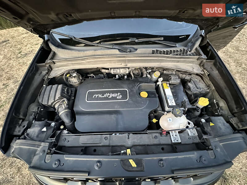 Внедорожник / Кроссовер Jeep Renegade 2018 в Одессе