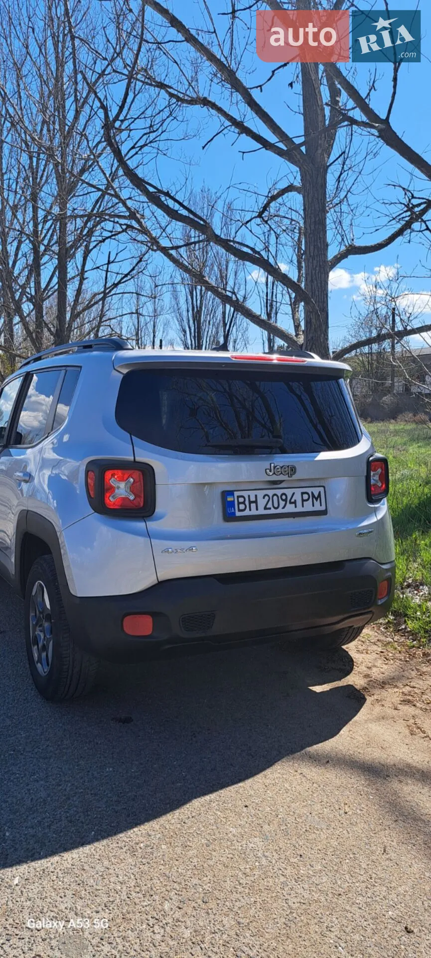 2015 Jeep Renegade - мініатюра 4