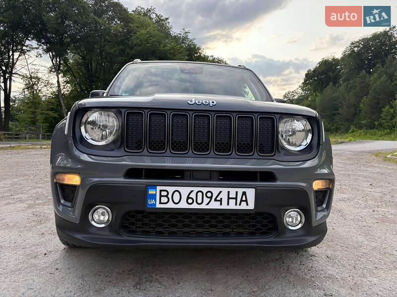 Внедорожник / Кроссовер Jeep Renegade 2022 в Ивано-Франковске