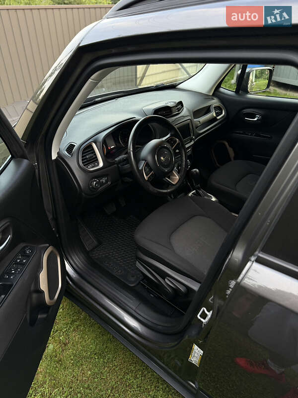 Внедорожник / Кроссовер Jeep Renegade 2015 в Коломые