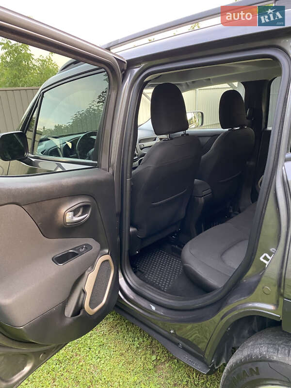 Внедорожник / Кроссовер Jeep Renegade 2015 в Коломые