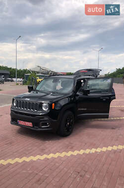 Внедорожник / Кроссовер Jeep Renegade 2016 в Сарнах