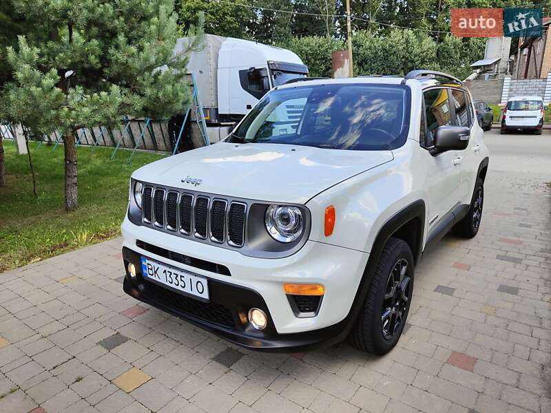 Внедорожник / Кроссовер Jeep Renegade 2021 в Ровно