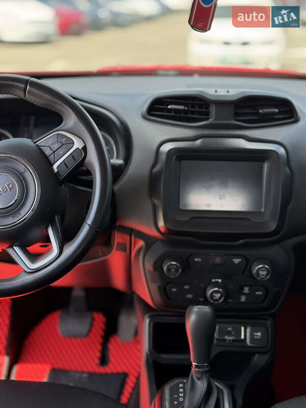 Внедорожник / Кроссовер Jeep Renegade 2018 в Киеве