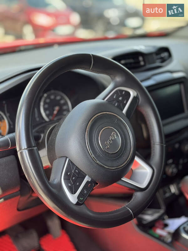 Внедорожник / Кроссовер Jeep Renegade 2018 в Киеве