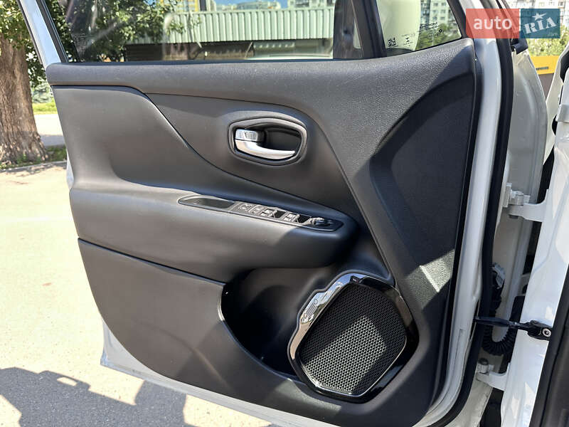 Позашляховик / Кросовер Jeep Renegade 2018 в Києві