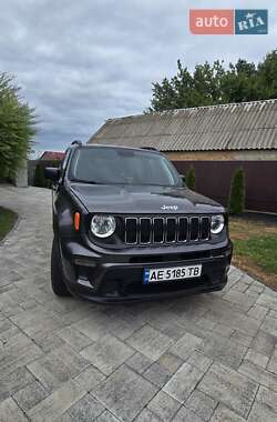 Внедорожник / Кроссовер Jeep Renegade 2019 в 