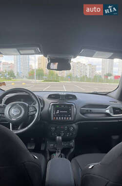 Внедорожник / Кроссовер Jeep Renegade 2021 в 