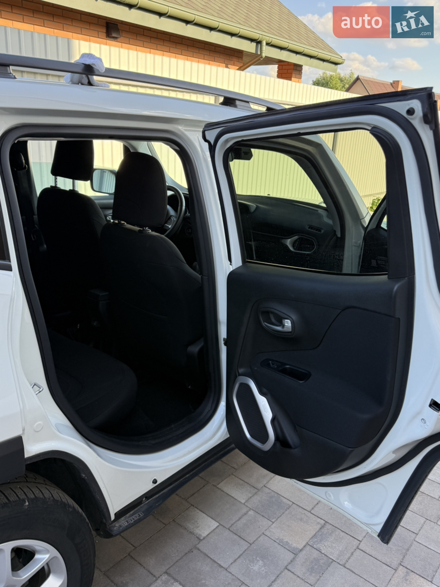 2018 Jeep Renegade - мініатюра 10