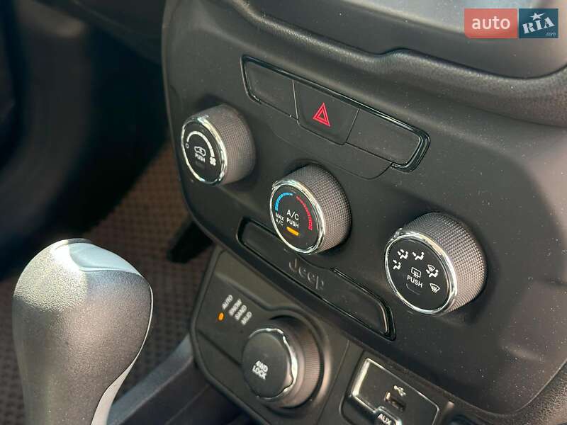 Позашляховик / Кросовер Jeep Renegade 2019 в Одесі фото 25 Позашляховик / Кросовер Jeep Renegade 2019 в Одесі