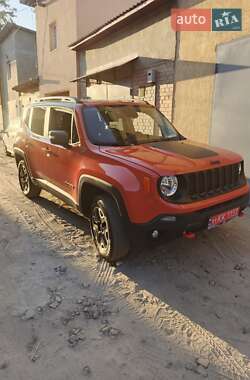 Внедорожник / Кроссовер Jeep Renegade 2017 в 