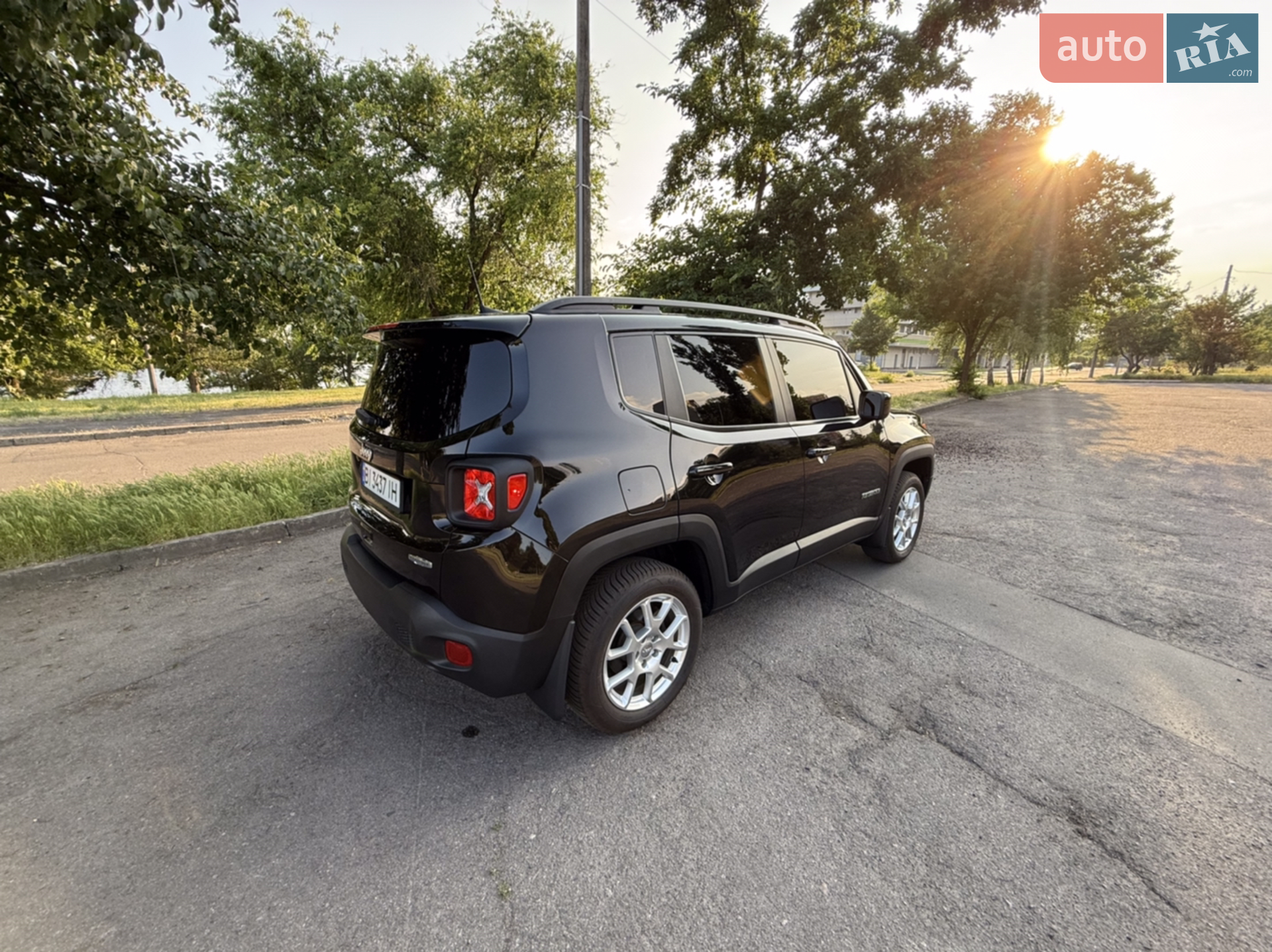 2019 Jeep Renegade - мініатюра 6