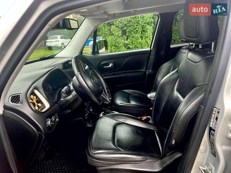 Позашляховик / Кросовер Jeep Renegade 2015 в Золочеві фото 8 Позашляховик / Кросовер Jeep Renegade 2015 в Золочеві