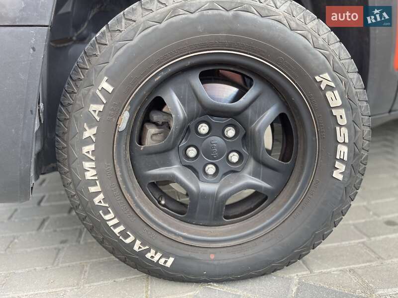 Внедорожник / Кроссовер Jeep Renegade 2016 в Львове