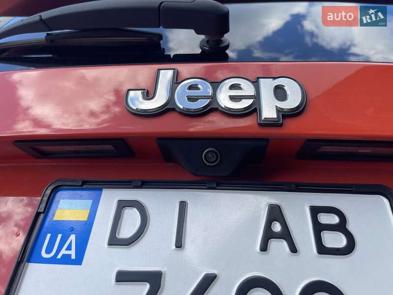Внедорожник / Кроссовер Jeep Renegade 2016 в Львове