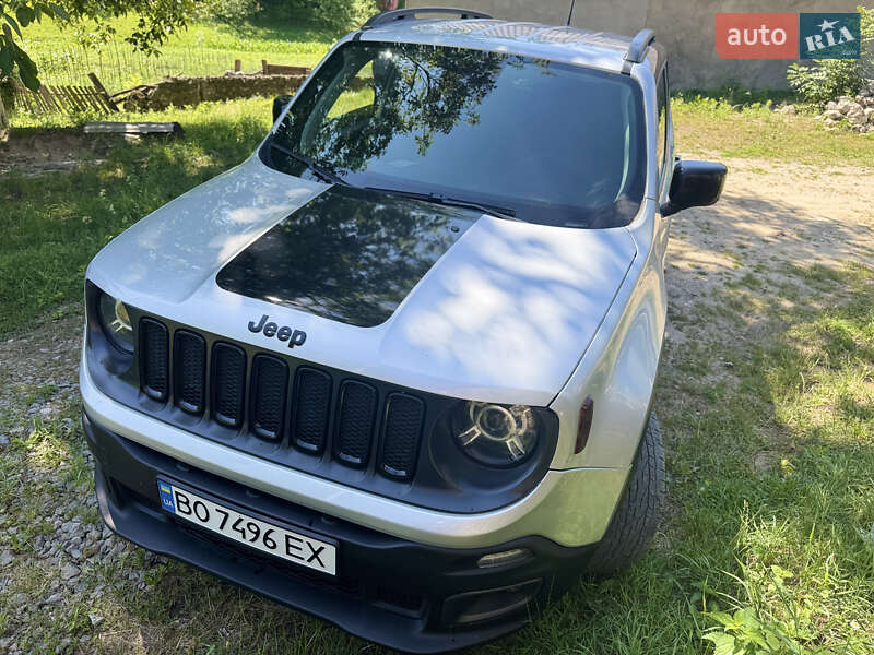 Внедорожник / Кроссовер Jeep Renegade 2018 в Чемеровцах