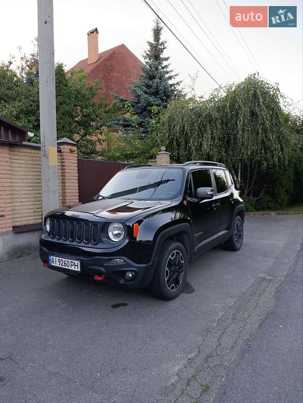 Внедорожник / Кроссовер Jeep Renegade 2017 в Киеве