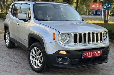 Внедорожник / Кроссовер Jeep Renegade 2016 в 