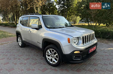 Внедорожник / Кроссовер Jeep Renegade 2016 в 