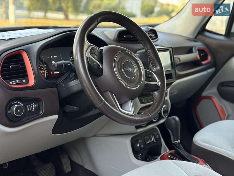 Внедорожник / Кроссовер Jeep Renegade 2016 в Лубнах фото 61 Внедорожник / Кроссовер Jeep Renegade 2016 в Лубнах