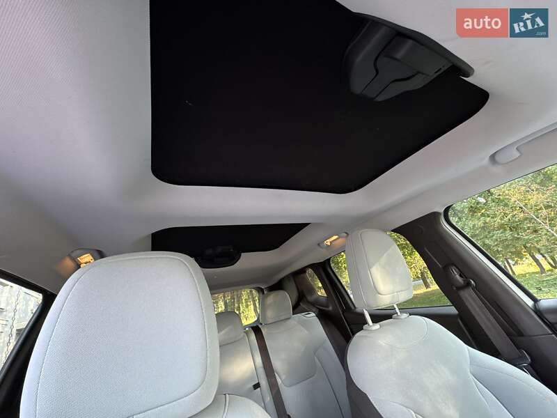 Внедорожник / Кроссовер Jeep Renegade 2016 в Лубнах фото 66 Внедорожник / Кроссовер Jeep Renegade 2016 в Лубнах