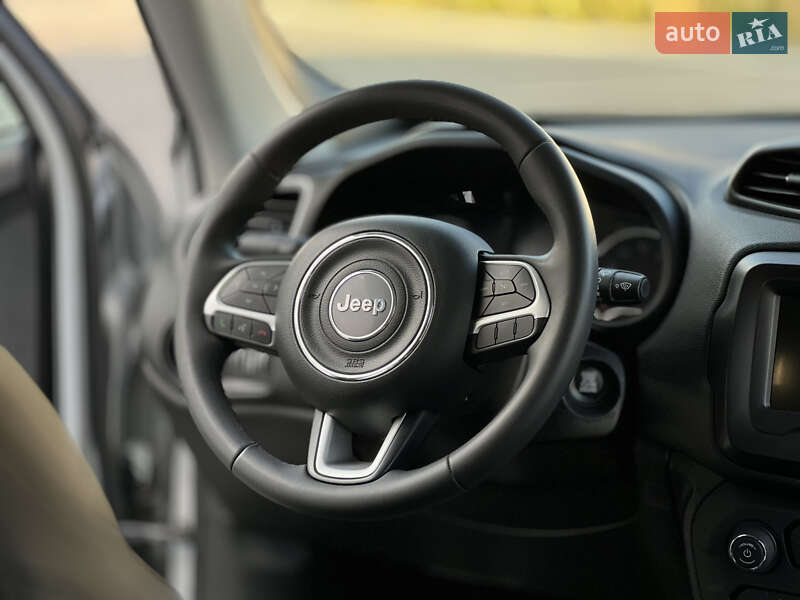 Позашляховик / Кросовер Jeep Renegade 2018 в Луцьку фото 19 Позашляховик / Кросовер Jeep Renegade 2018 в Луцьку