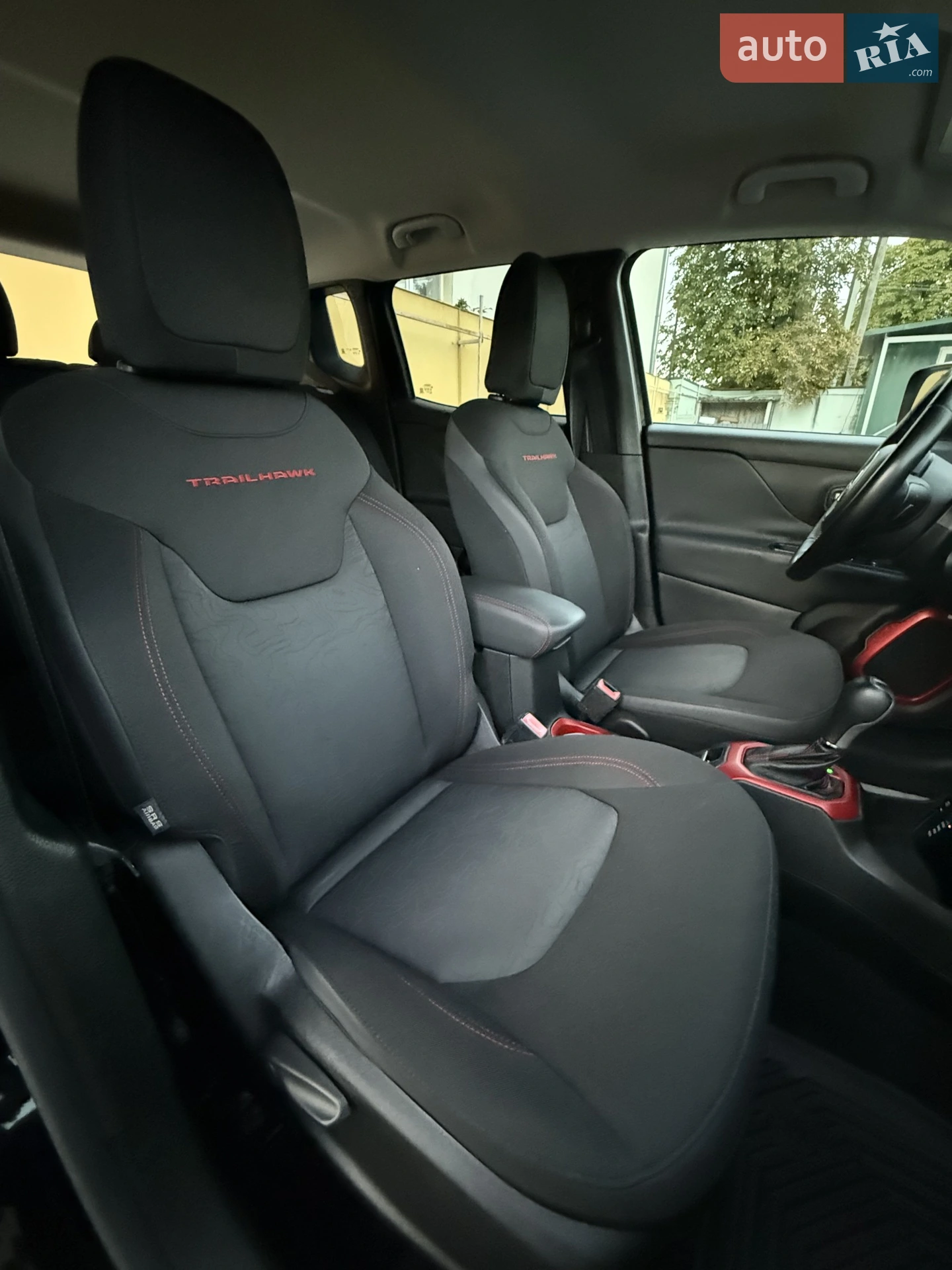 2015 Jeep Renegade - мініатюра 25