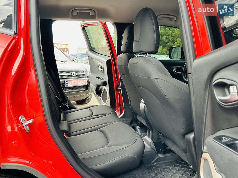 Позашляховик / Кросовер Jeep Renegade 2015 в Харкові фото 21 Позашляховик / Кросовер Jeep Renegade 2015 в Харкові
