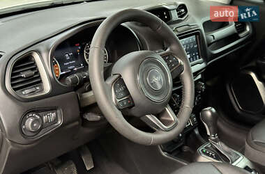 Внедорожник / Кроссовер Jeep Renegade 2019 в 