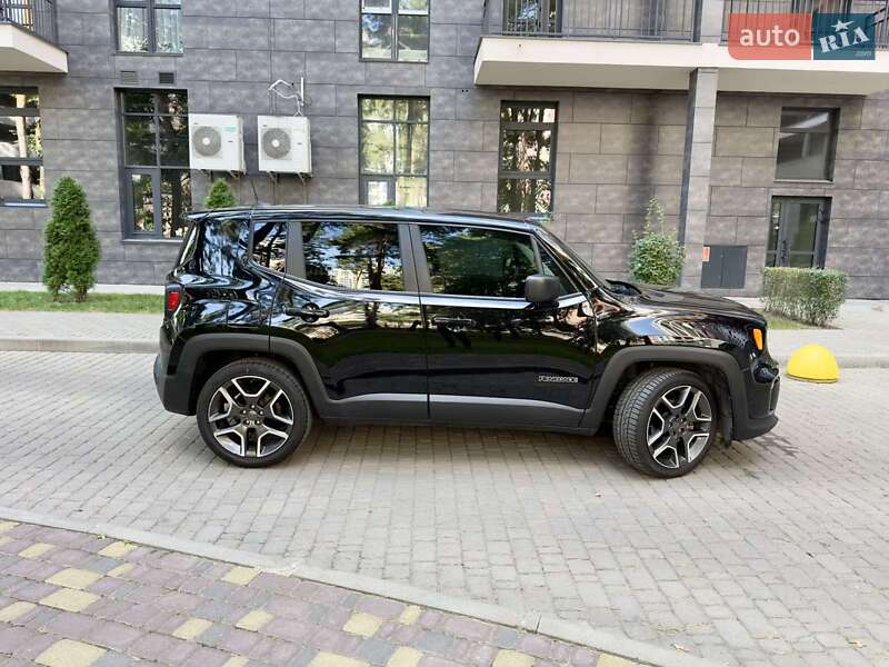 Внедорожник / Кроссовер Jeep Renegade 2020 в 