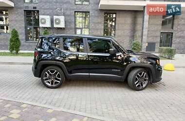 Внедорожник / Кроссовер Jeep Renegade 2020 в 