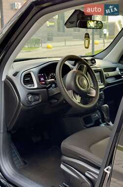 Внедорожник / Кроссовер Jeep Renegade 2020 в 