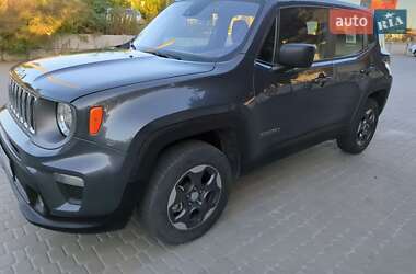 Внедорожник / Кроссовер Jeep Renegade 2022 в 