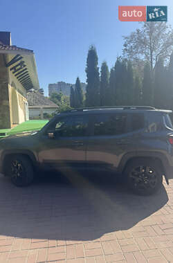 Внедорожник / Кроссовер Jeep Renegade 2018 в 
