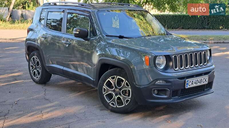 Позашляховик / Кросовер Jeep Renegade 2017 в Києві