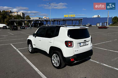 Внедорожник / Кроссовер Jeep Renegade 2016 в 