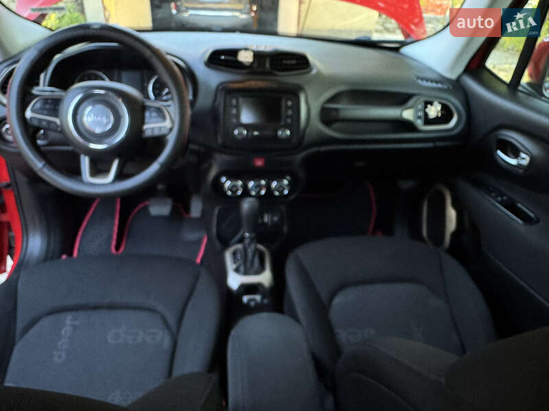 Позашляховик / Кросовер Jeep Renegade 2017 в Одесі