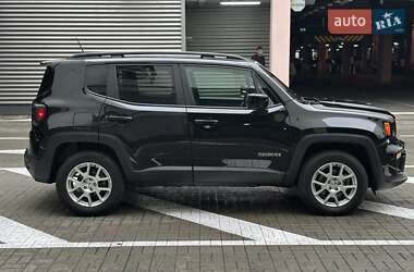 Внедорожник / Кроссовер Jeep Renegade 2022 в 
