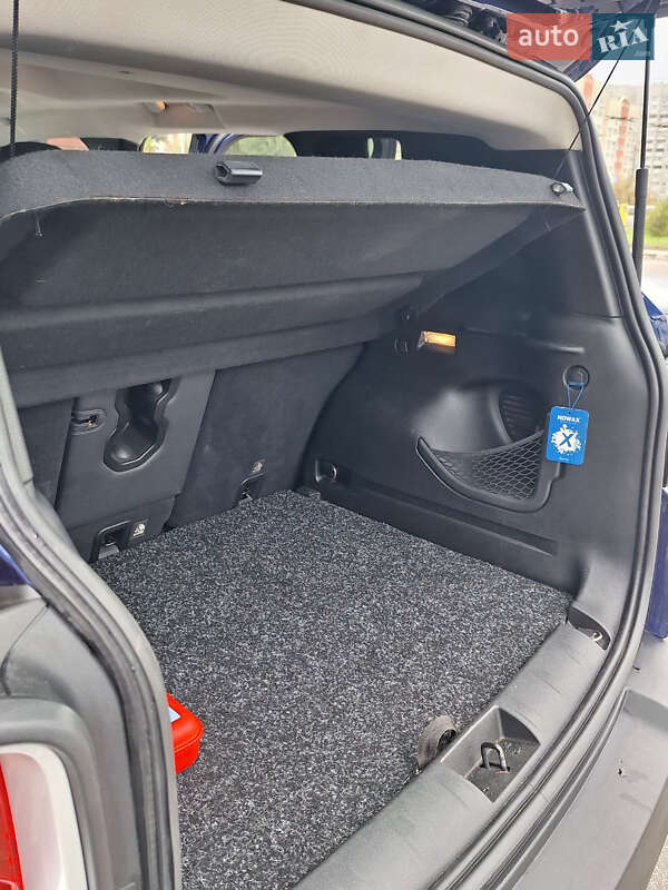 Позашляховик / Кросовер Jeep Renegade 2015 в Києві