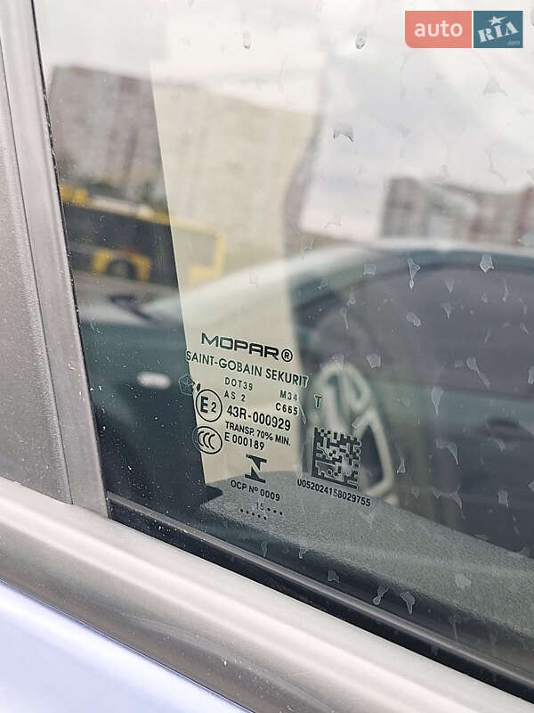 Позашляховик / Кросовер Jeep Renegade 2015 в Києві