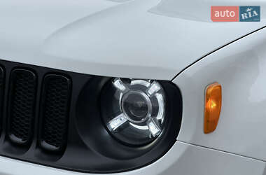 Внедорожник / Кроссовер Jeep Renegade 2017 в 