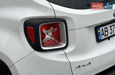 Внедорожник / Кроссовер Jeep Renegade 2017 в 