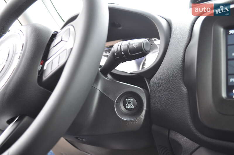 Позашляховик / Кросовер Jeep Renegade 2021 в Києві